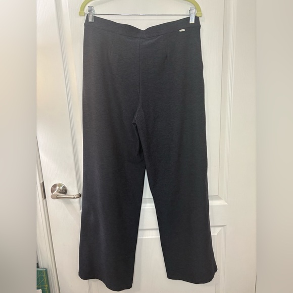 VUORI•Elevation Trouser High Rise Wide Leg Pleated•Midnight Heather•LIKE NEW•L - Picture 13 of 16